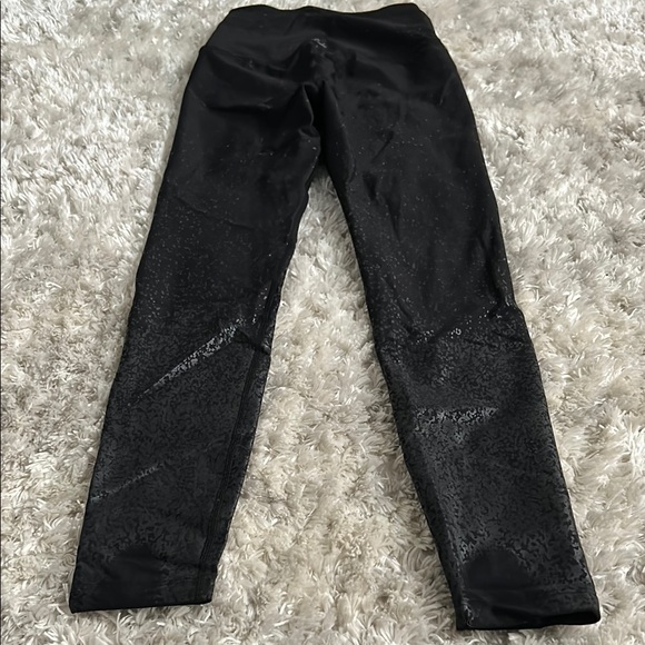 Beyond Yoga Black Sparkle Leggings - Picture 11 of 11